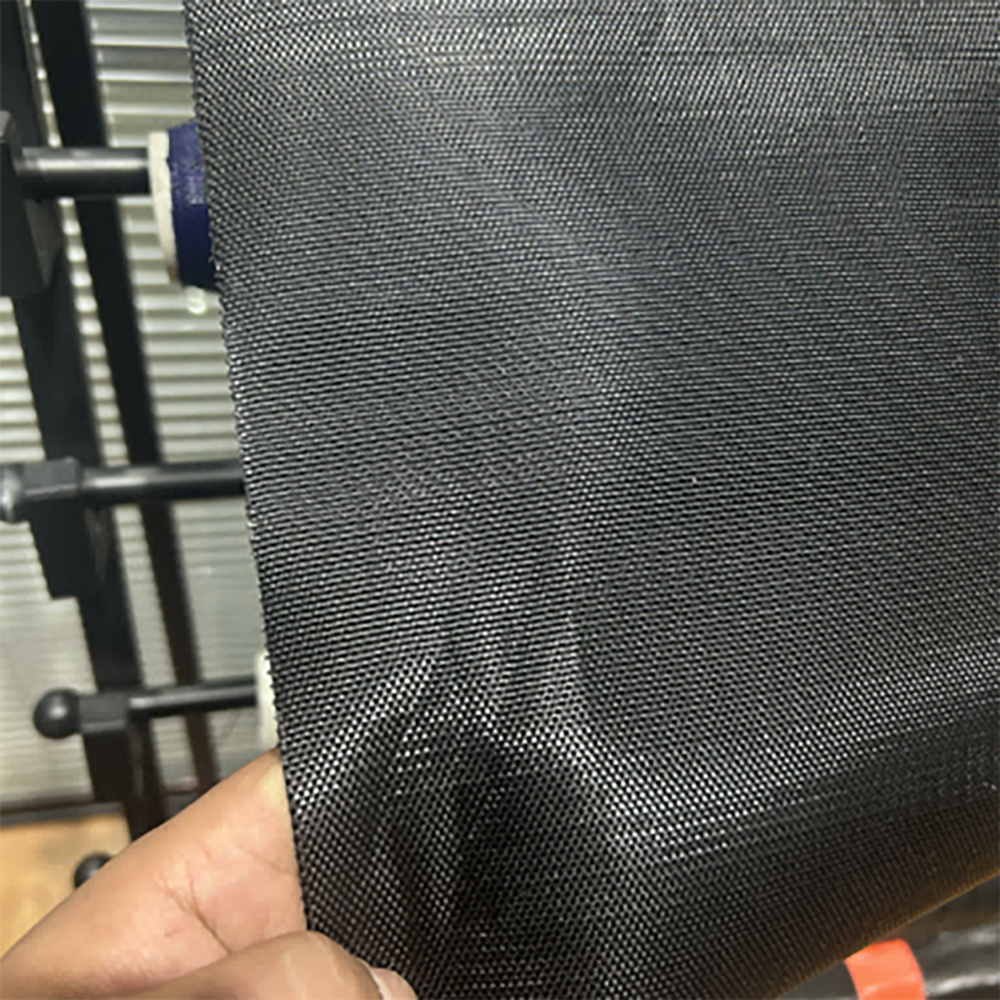 Detailed Images of Greenhouse Debris Collection Tarp Detailed Images of Greenhouse Debris Collection Tarp